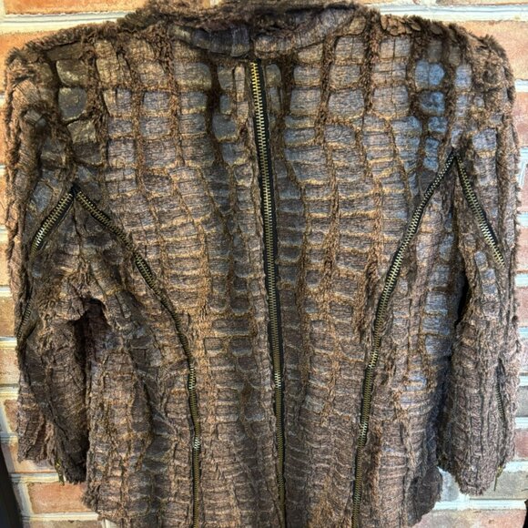 Bebe Kardashian Crocodile-Textured Brown Jacket W/Zipper Accents Sz M - Picture 2 of 9